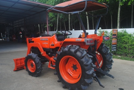 ขายรถไถ Kubota L 3408 (4WD) พร้อมดันหน้าคานบนและโรตารี ขายรถไถ Kubota L 3408 (4WD) พร้อมดันหน้าคานบนและโรตารี