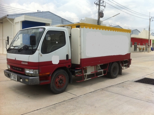 ขายรถบรรทุก6ล้อตู้เย็น