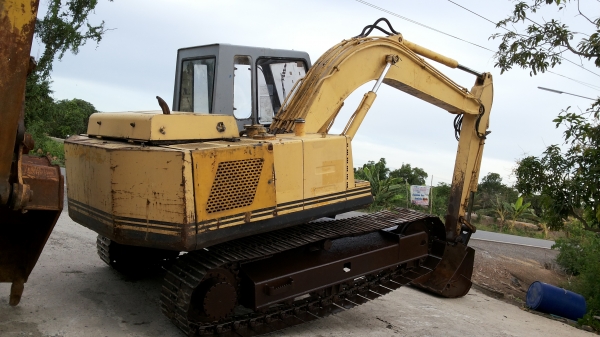 รถเเม็คโค