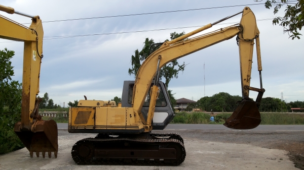 รถเเม็คโค