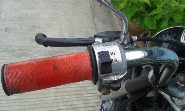 ขาย Honda CD50Benly เก่าญี่ปุ่นเดิมๆสภาพสวยราคา 20000 บาทครับ