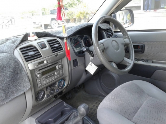 ขายด่วน..DMAX เครื่อง3000 รถสวย 4ประตู มือเดียวป้ายแดง