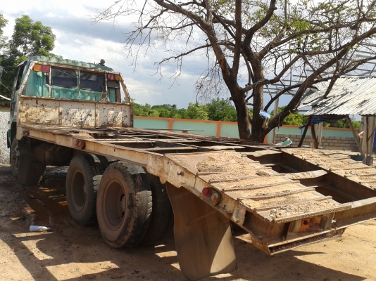 ขายรถ 10 ล้อ หางปลา 1 เพลา ( ค. HO7D 195 แรง ) ขายรถ 10 ล้อ หางปลา 1 เพลา ( ค. HO7D 195 แรง )