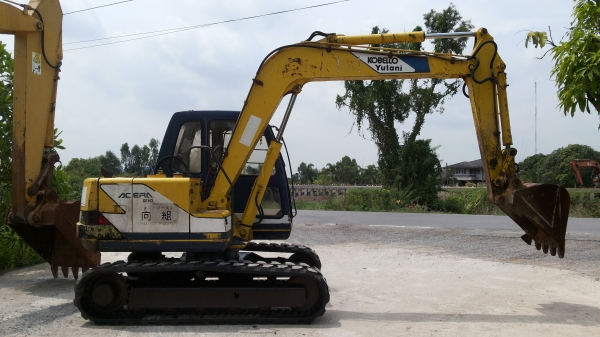 รถเเม็คโค