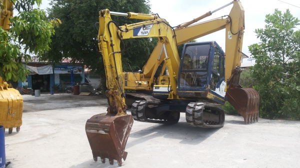 รถเเม็คโค