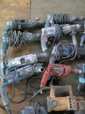 ขาย..เหมาเครื่องมือช่างเสียๆ ขาย..เหมาเครื่องมือช่างเสียๆ