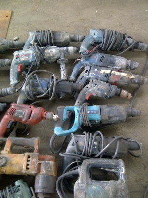 ขาย..เหมาเครื่องมือช่างเสียๆ ขาย..เหมาเครื่องมือช่างเสียๆ