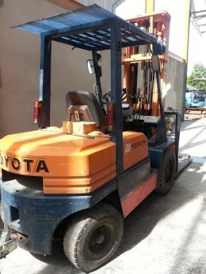 ขายรถโฟคลิฟ แม๊คโคร TOYOTA เพียง 450,000 บาท