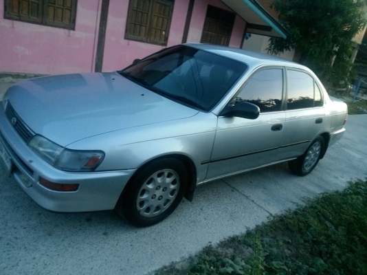 Toyota สามห่วง เกียร์ออโต้ ติดแก็สLPG พร้อมใช้งานคับ