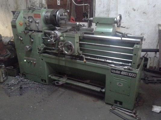 เครื่องกลึง LI-TAI ขนาด 6 ฟุต 3 เพลา ระบบเกียร์บล็อค พร้อมมีเบรค กลึงเกลียวนิ้วและเกลียวมิลไม่ต้องเปลี่ยน สภาพพร้อมใช้งาน