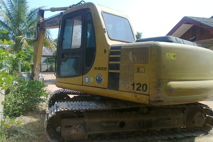 รถขุด KOMATSU PC120-6E รถใช้งานดี โซ่ใหม่ ช่วงล่างสวยเต็มร้อย มีทะเบียนครบ