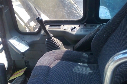 รถขุด KOMATSU PC120-6E รถใช้งานดี โซ่ใหม่ ช่วงล่างสวยเต็มร้อย มีทะเบียนครบ