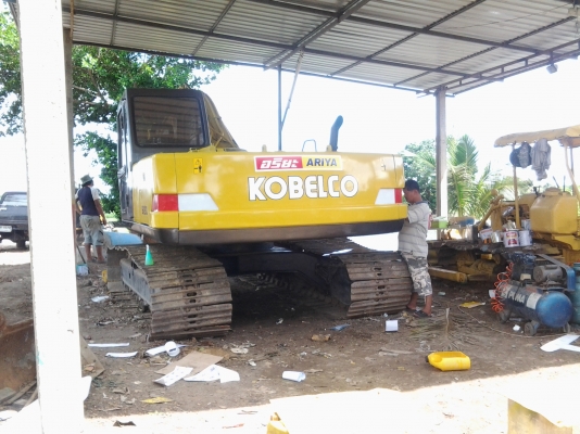 ขายแม็พโครKOBELCO sk200-3มาคทึรถสวยพร้อมใช้เอกสาเล่มทะเบียน