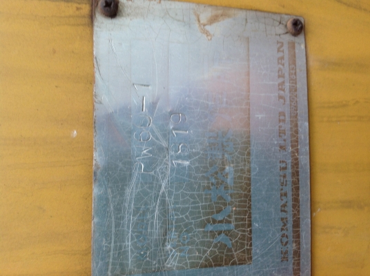 ขายรถคีบ ล้อยางของkomatsu pc60/1