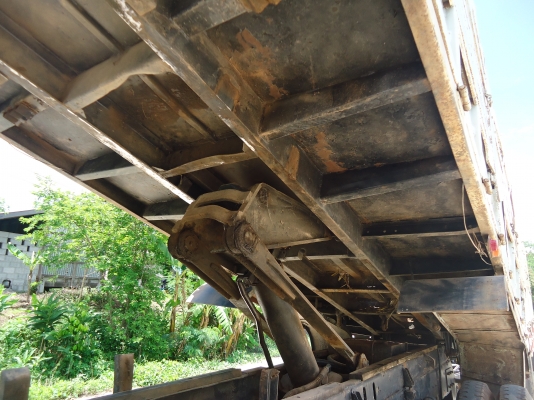 ขายด่วนรถสิบล้อFXZ23NFYเครือง240แรงม้าปี38ห้างแท้