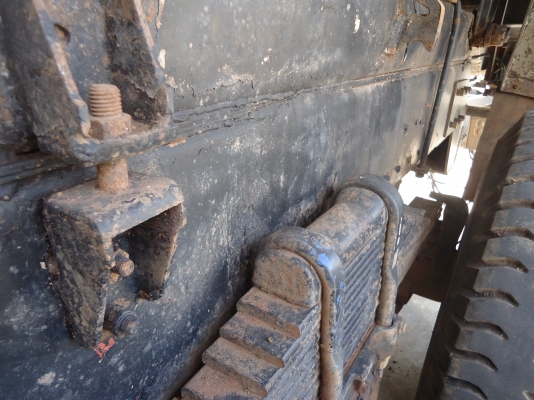 ขายด่วนรถสิบล้อFXZ23NFYเครือง240แรงม้าปี38ห้างแท้