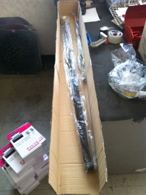 (ส่ง EMS ให้คุณธนพร จ.ประจวบคีรีขันธ์ เรียบร้อยแล้ว ขอบคุณมากครับ)ขายคันเบ็ด ยาว 2.40 เมตร(เกือบ 8 ฟุต) ของใหม่ไม่เคยใช้งาน ลูกชายซื้อมาแล้วไม่ถูกใจ ต่อรองได้ สามพราน นครปฐม