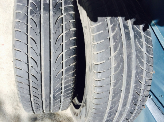 ยางmaxxis. 195/60r15 ปี10. 1คู่ 1000