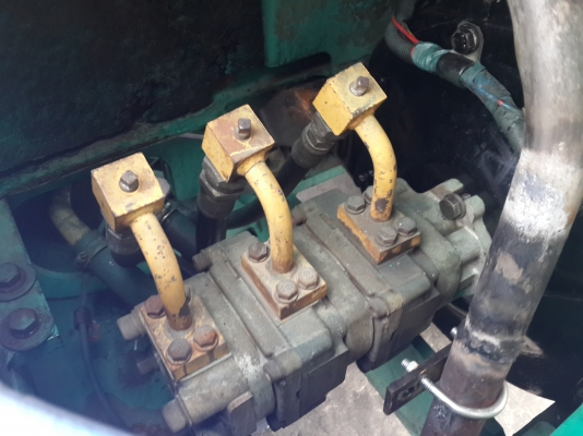 ขาย รถขุด KOMATSU รุ่น PC20-7- แทร็กเหล็ก มือสองญี่ปุ่น