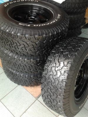 ล้อ แบรดเลย์ วี + ยาง BF All 265/75/16 ปี09 ล้อ แบรดเลย์ วี + ยาง BF All 265/75/16 ปี09