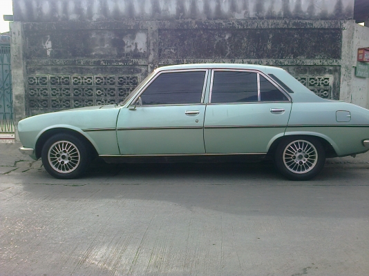 ขายเปอร์โย504 สภาพสวยพร้อมใช้