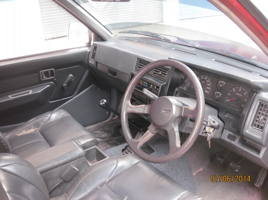 ข่ายด่วน กระบะบิ๊กเอ็ม สภาพดีเยี่ยม เครื่องดี ช่วงล่างดี