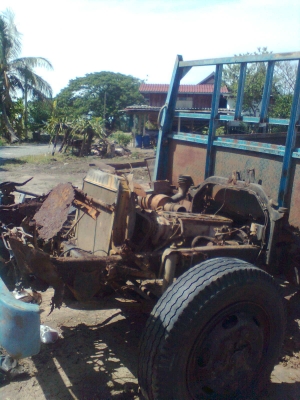 ขายซากรถ  6  ล้อ