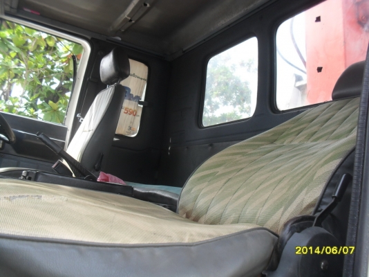 Rocky 195 ติดเครน 3 ตัน