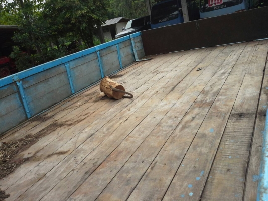 DAIHATSU 1OO แรงฝาขาว เครื่องอีซูซุ หัวอีซูซุ แตงโม พร้อมใช้