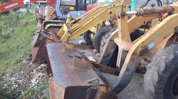 รถตัก KOMATSU JH60 รถใช้งานดี รับประกันการใช้งาน