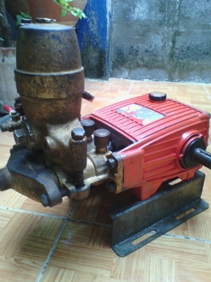 ขายเครื่องฉีดน้ำ3สูบแรงดันสูง ราคาถูกๆ