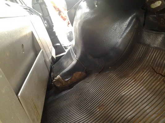 $$$HINO FM1J 210 Hp ปี 44 หัว-ครัทซี สวยๆ เดิมๆ ครับ(ทีมงานรถคุณภาพ)