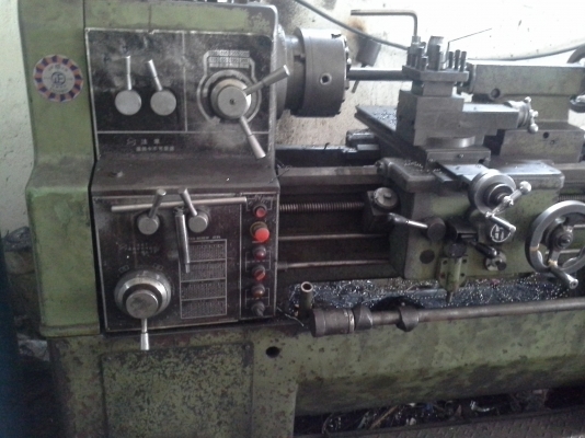 เครื่องกลึง YAM 400x700 ขนาด 5 ฟุต 4 เพลาเด้ง ระบบเกียร์บล็อค พร้อมมีเบรค กลึงเกลียวนิ้วและเกลียวมิลไม่ต้องเปลี่ยนเฟือง เครื่องจักรพร้อมใช้งาน เครื่องกลึง YAM 400x700 ขนาด 5 ฟุต 4 เพลาเด้ง ระบบเกียร์บล็อค พร้อมมีเบรค กลึงเกลียวนิ้วและเกลียวมิลไม่ต้องเปลี่ยนเฟือง เครื่องจักรพร้อมใช้งาน