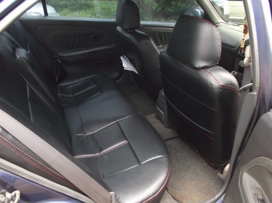 ขายมิตซูบิซิ  ท้ายเบนซ์ เครื่อง 1.8 รุ่นท๊อป