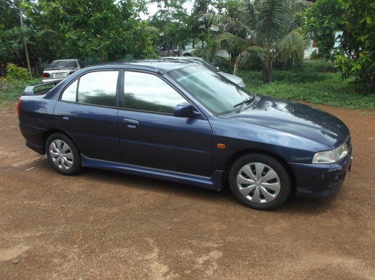 ขายมิตซูบิซิ  ท้ายเบนซ์ เครื่อง 1.8 รุ่นท๊อป