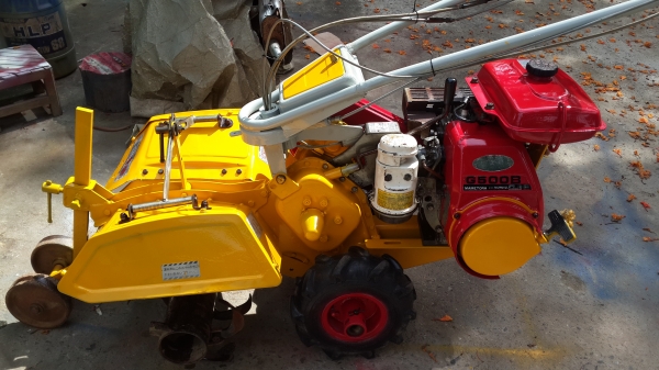 รถพรวนดิน