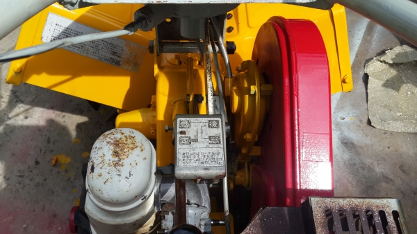 รถพรวนดิน