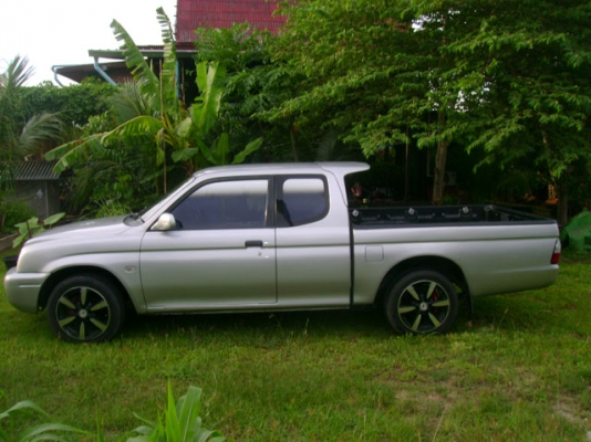 MITSUBISHI STADA CAB  2.8 GLX TURBO