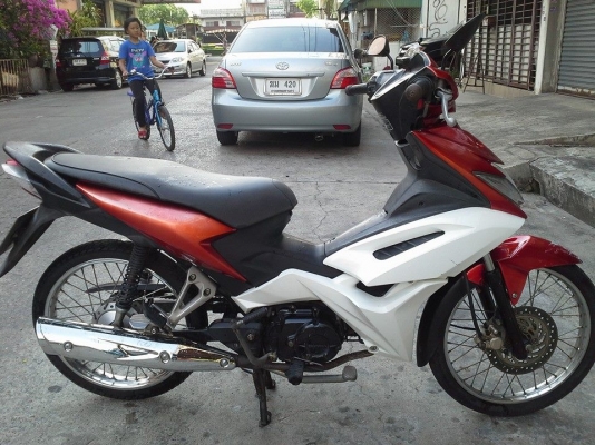 Honda Czi ปี 53 หัวฉีด สี แดง เครื่องเดิม แน่นๆ ซื้อแล้วคุ้มแน่นอน มีเล่ม เอกสารครบ