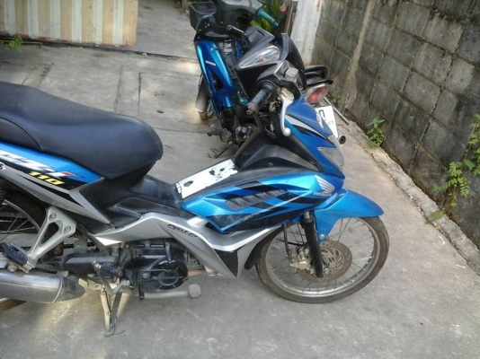 Honda Czi ปี 53 หัวฉีด สีน้ำเงิน เครื่องเดิม แน่นๆ ซื้อแล้วคุ้มแน่นอน มีเล่ม เอกสารครบ