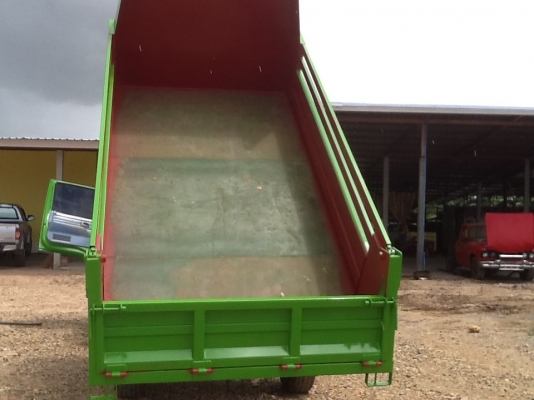 รถบรรทุกดั้มดินเล็กสี่ล้อ NKR