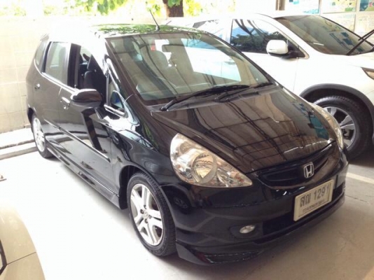ขาย Honda Jazz 2006-1.6 iDsi ราคา 259900 บาท ขาย Honda Jazz 2006-1.6 iDsi ราคา 259900 บาท