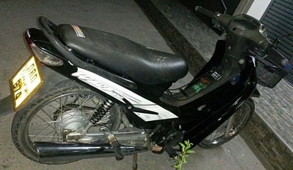 Wave 100 ไมล์ลาย ปี47 ขาดเกิน3ปี Wave 100 ไมล์ลาย ปี47 ขาดเกิน3ปี