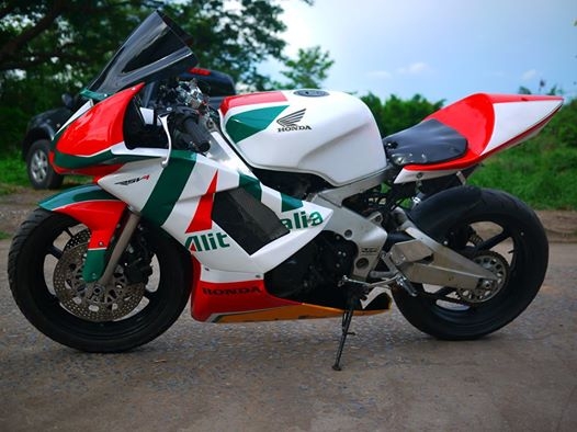 ขาย Cbr92 ตัวคาร์บูไฟฟ้า พร้อมทะเบียนแท้ แฟริ่ง Zx10