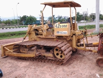 แนะนำอีกตัวครับ - รถแทรกเตอร์ ดันดิน MITSUBISHI: FA 50 รุ่นแทรคเหล็ก พร้อมโรตารี่พรวนดินติดท้าย ยาว 2.6 เมตร เครื่องยนต์ดีเซล 4 สูบ พร้อมใช้งาน