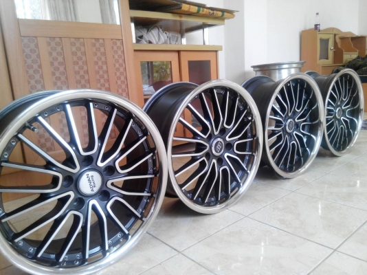 INFINY BY JAPAN 17/5/114 กว้าง7.5ทั้ง4วง หน้าตื้นหลังลึก ออฟ42-38ขอบเลส เดิมๆโรงงานสวยๆไม่เบียด ไม่ซ่อม ขาย7000สนจัยดู ของได้ที่ คลอง2 คลองหลวง ซ,บงกช11  0898128457 ไอดี chaichaimax  ซ.บงกช11https://www.facebook.com/profile.php?id=1000062310313