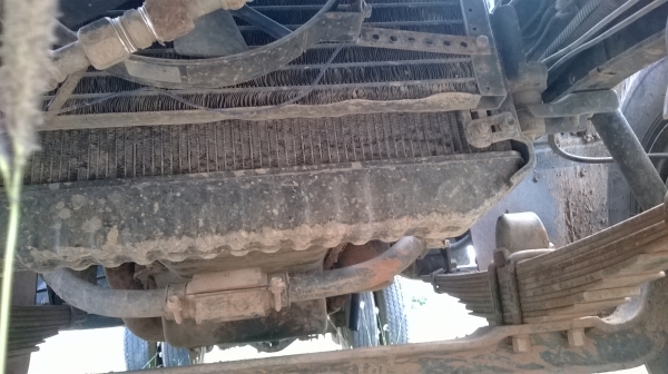 ISUZU NPR เครื่อง4HG1T เครื่อดีมาก คัสซีสวย F หน้า-หลัง แอร์ CD ยาว5เมตรกระบะเหล็กพร้อมคอก พร้อมใช้