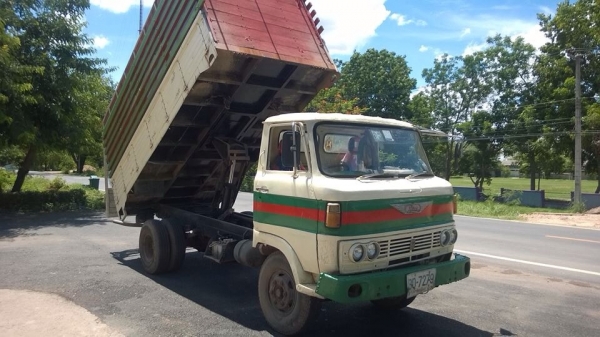 ขายรถบรรทุกหกล้อดัมพ์ Hino KM310 เครื่อง 90 แรง แชสซีสวย ทะเบียนพร้อม