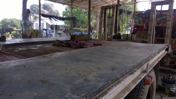 10ล้อเทรนเลอร์บรรทุกรถเกี่ยว 2เพลา Hino kt 725 10ล้อเทรนเลอร์บรรทุกรถเกี่ยว 2เพลา Hino kt 725