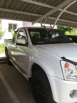 ขายรถบ้าน ISUZU D-Max Hinlander 3.0 ปี 2009 สี ขาวมุข